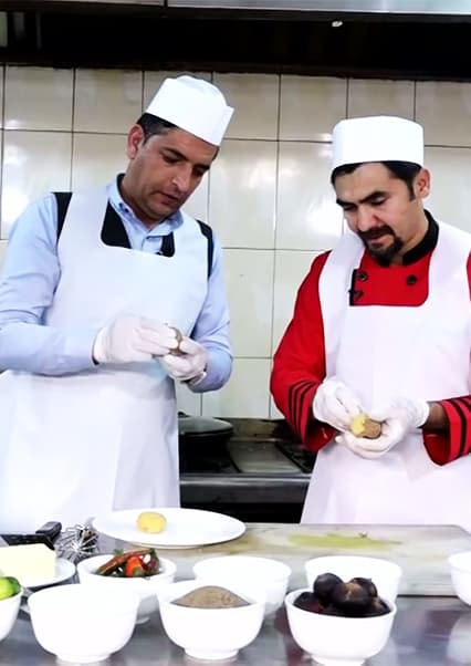 غذای خیابانی افغانی - ماهی سالمون
