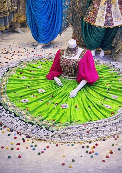 زیبایی لباس‌های سنتی افغانستان