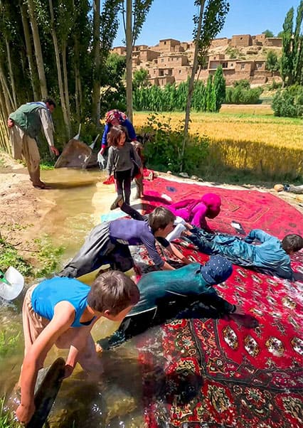 مردم قریه: نبض زندگی در دهکده‌های افغانستان