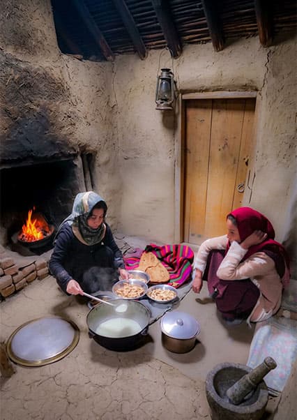 بقا در قلب کوهستان: زندگی در دورافتاده‌ترین روستای افغانستان